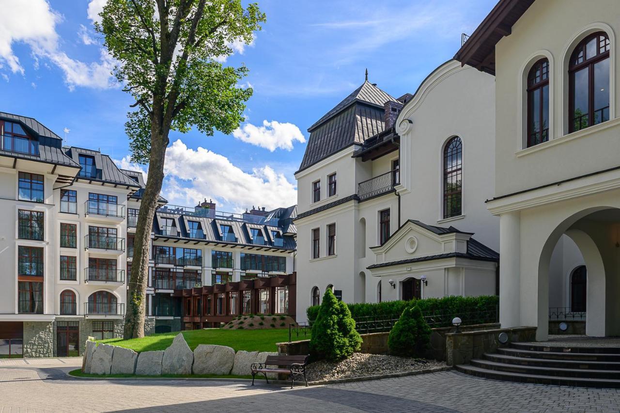 Nosalowy Park Hotel & Spa Ζακοπάνε Εξωτερικό φωτογραφία The main building of the university