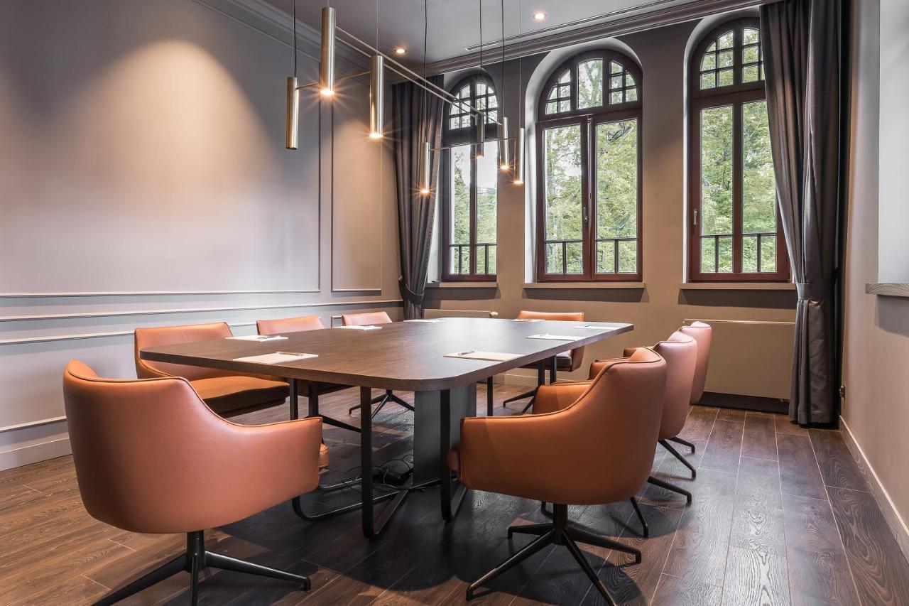 Nosalowy Park Hotel & Spa Ζακοπάνε Εξωτερικό φωτογραφία The interior of the meeting room